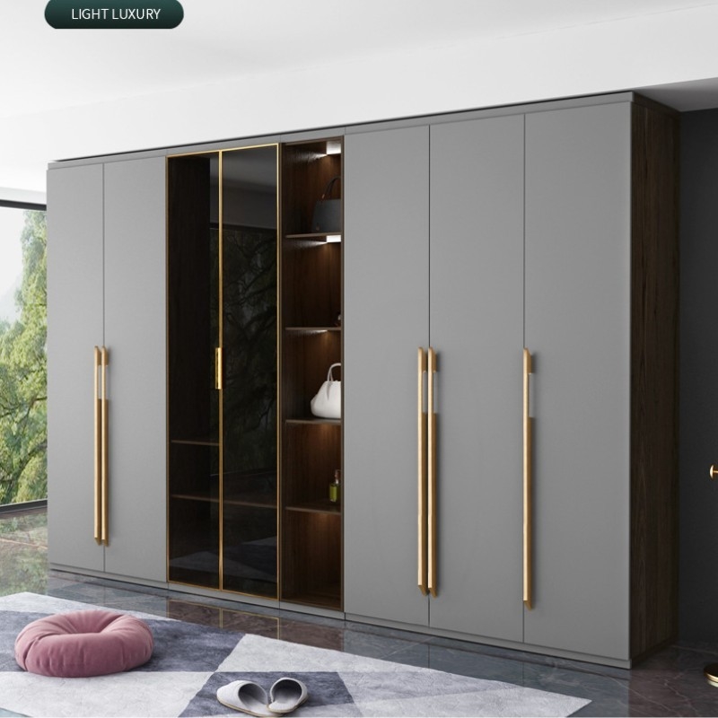 Il guardaroba classico tratta lungamente la decorazione nera dell'oro 1000mm per la camera da letto