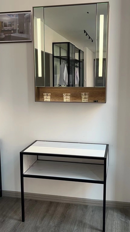 Fornitura di fabbrica Combinazione di legno di alluminio Armadio specchio intelligente Switch touch regolabile con defogger a LED
