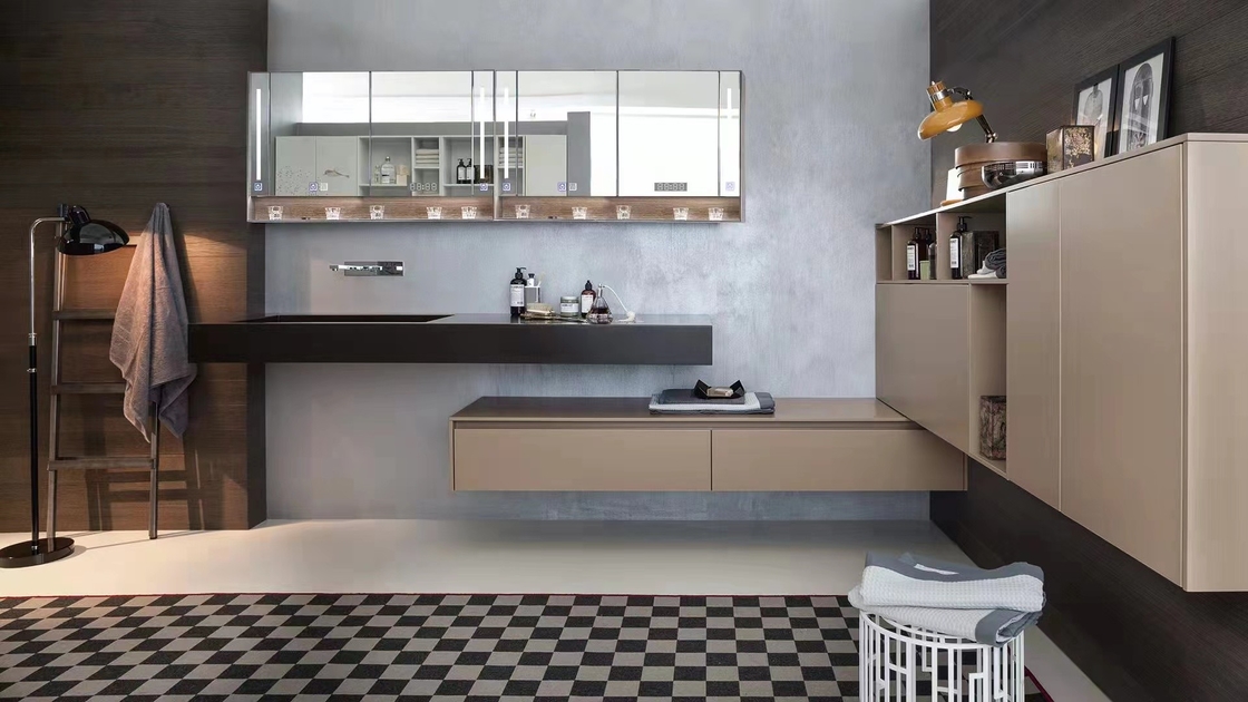 Produttori all'ingrosso Porte specchiato bagno intelligente semplice anti nebbia LED lunghezza opzionale specchio in lega di alluminio