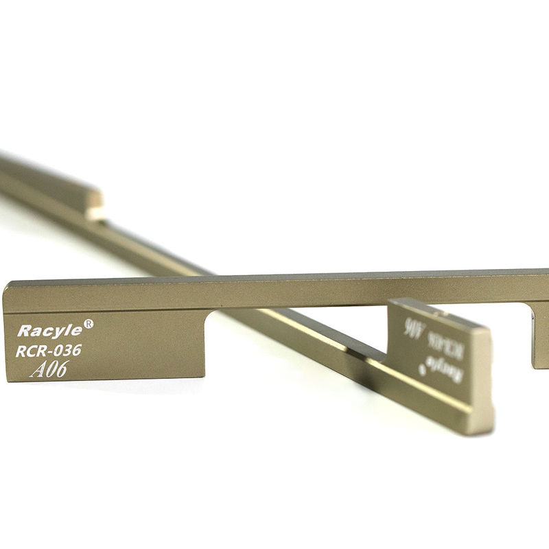 Maniglie di alluminio lunghe di tirata della porta della cucina variopinta di RCR 036