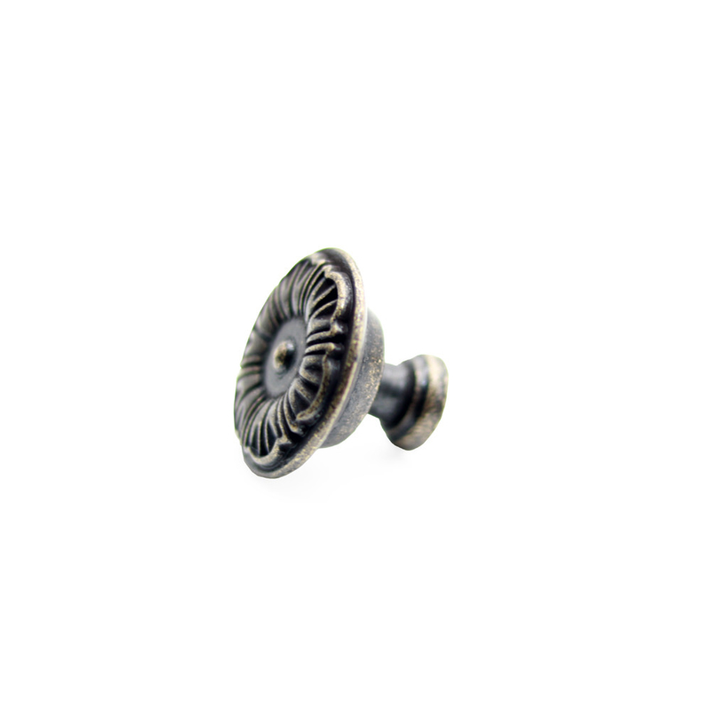 Tirate d'annata delle manopole dell'armadio da cucina, manopole del cassetto del fiore, manopole dell'apprettatrice, maniglie d'ottone antiche di tirata, porta bronzata rustica